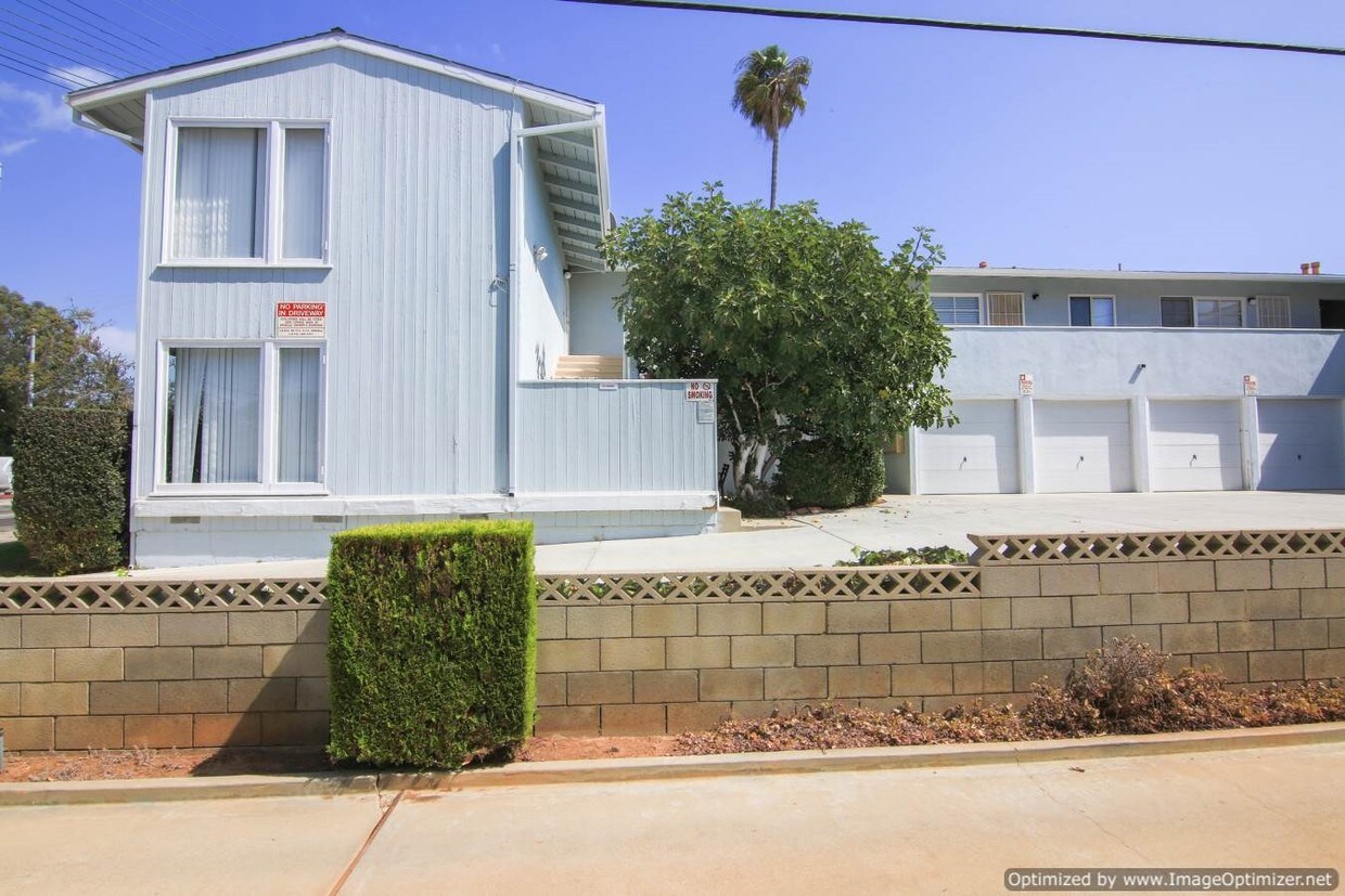 Building Photo - 15904 W Sunset Blvd