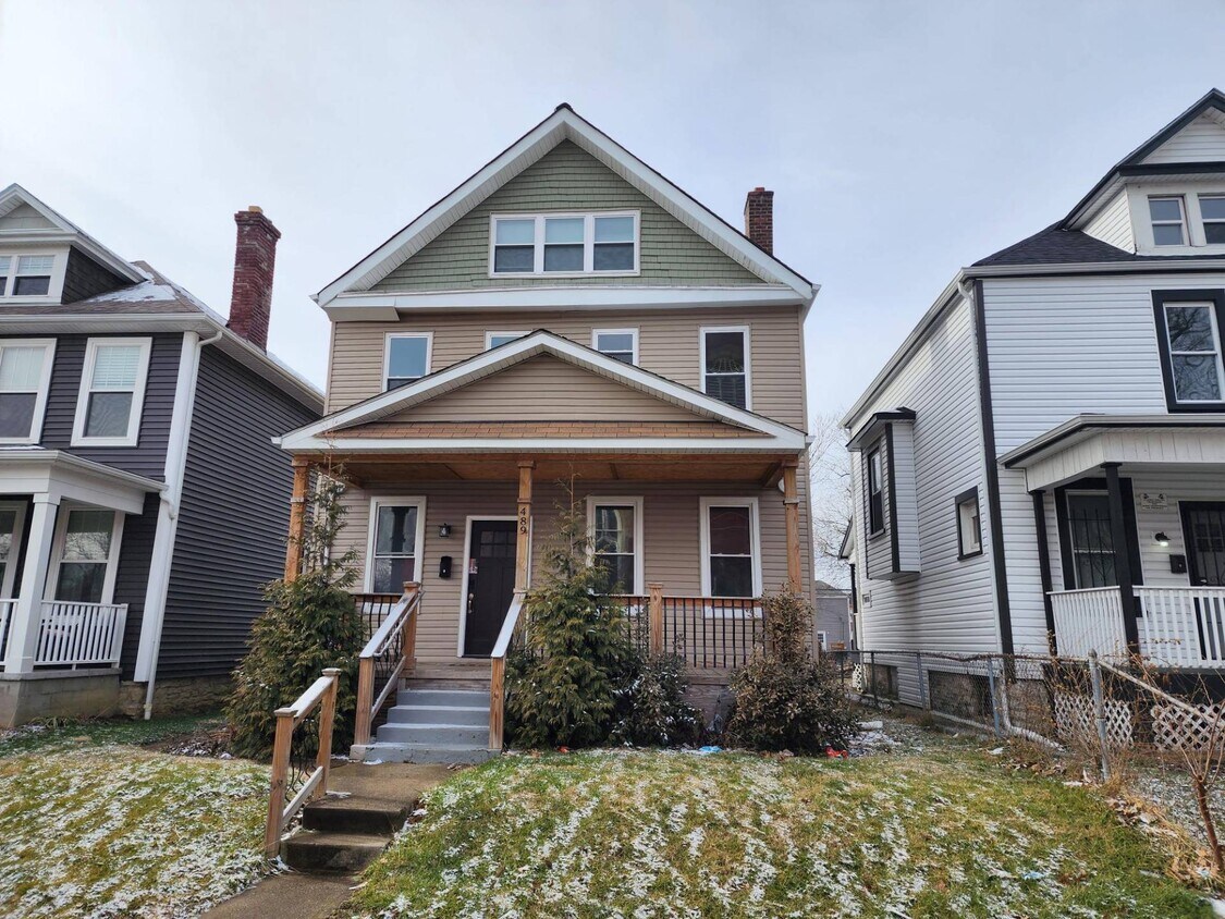 489 Oakwood Ave, Columbus, OH 43205 House Rental in Columbus, OH