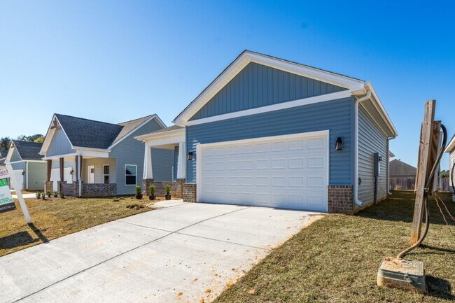 Building Photo - 3510 Joyce Lewis Avenue Tuscaloosa, AL 35401