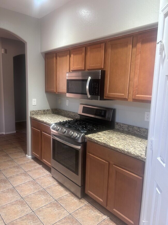 Building Photo - 6609 S 57th Ave