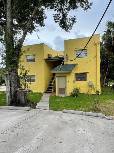 Foto del edificio - 1904 20th Ave