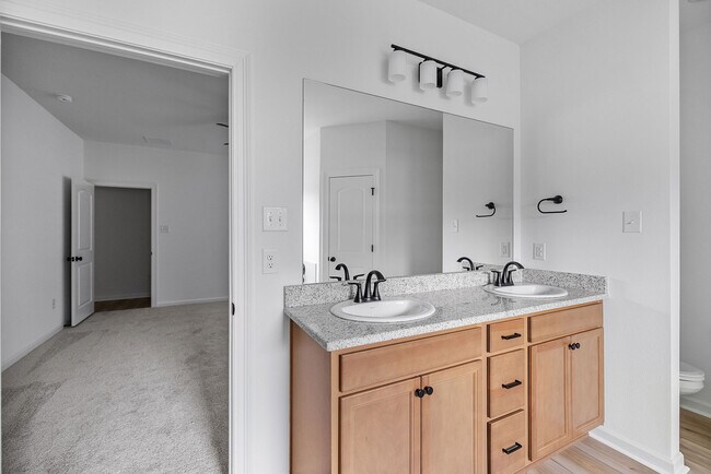 Foto del edificio - 25027 Stepp Rd