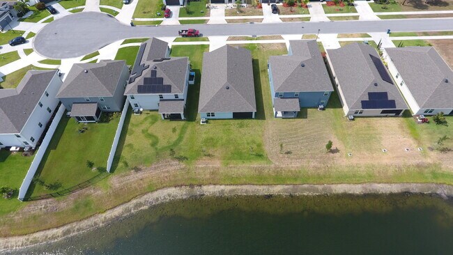 Foto del edificio - 554 Cooper Ct