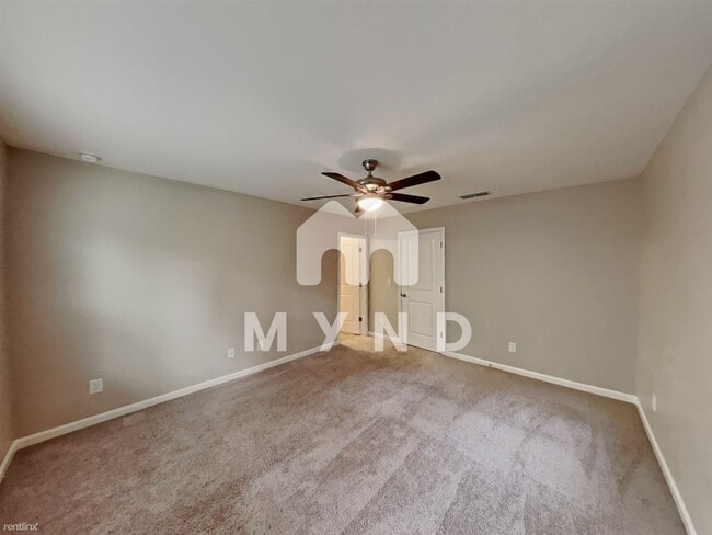 Building Photo - 3 br, 2.5 bath Townhome - 3135 Journal Ct