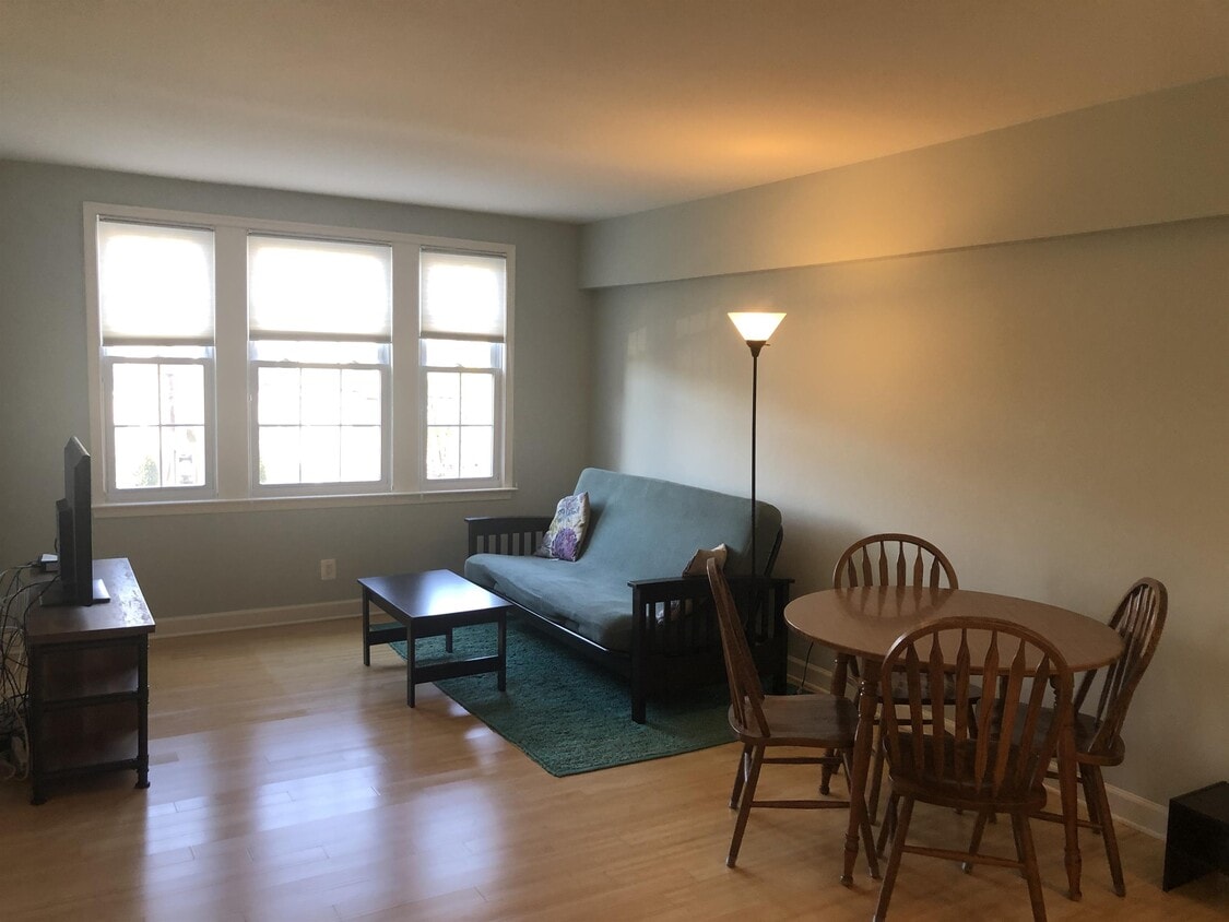 Photo - 5041 1st St NW (Washington, DC)
