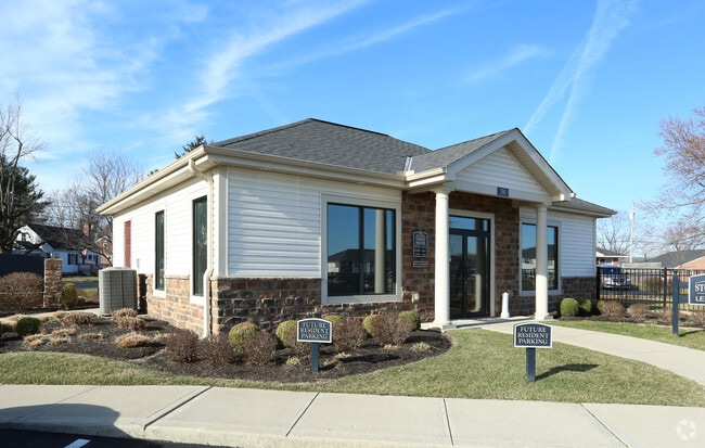 Clubhouse - zStone Crossing