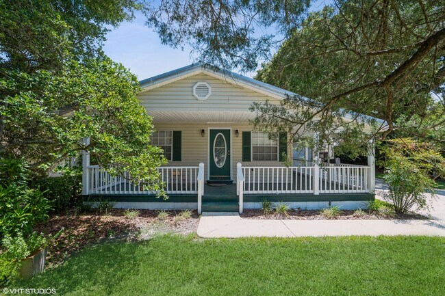 Building Photo - 3 bedroom 2 bath College Park Home