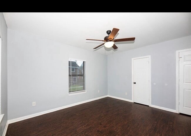 Foto del edificio - 2719 Virginia St