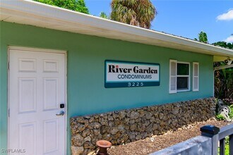 Building Photo - 3225 E Riverside Dr