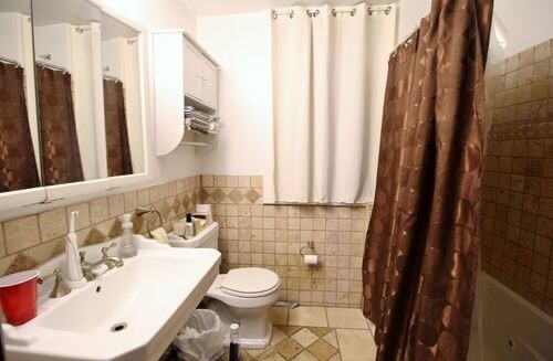 Foto del edificio - 108 E 17th St