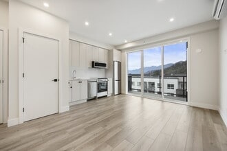 Building Photo - 45505-45505 Campus Dr