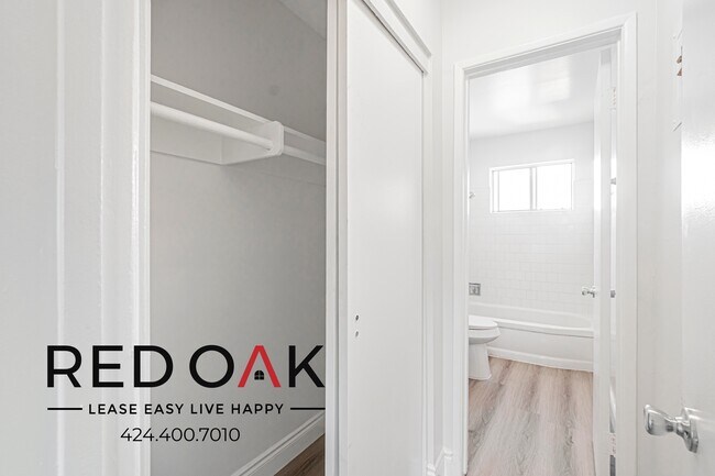 Building Photo - 7015 Newlin Ave