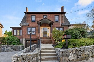 Building Photo - 12 Endicott Rd