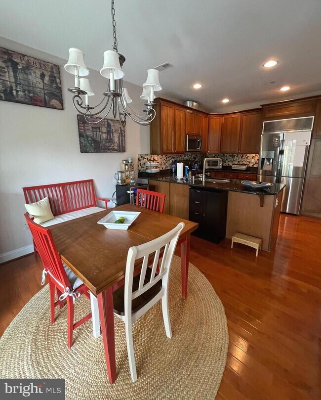 Building Photo - 202 Cobblestone Dr