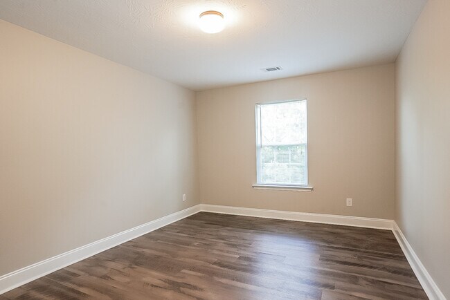 Foto del edificio - 226 High Meadows Cir