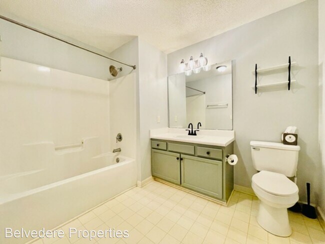 Foto del edificio - 2 br, 2 bath House - 2612 Guyer Street #2C