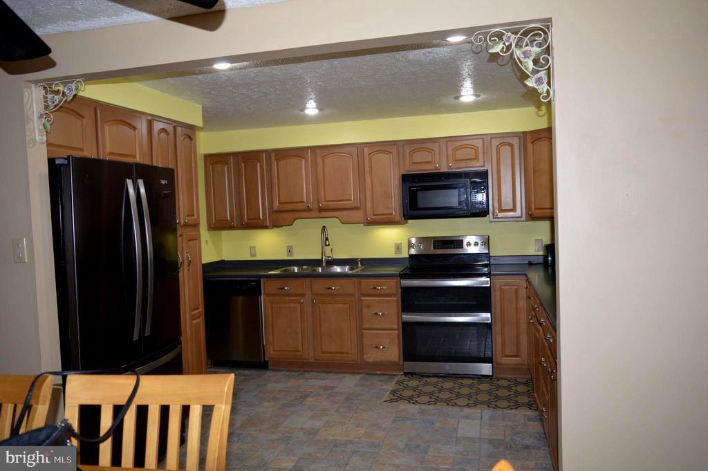 Primary Photo - 4609 Murray St