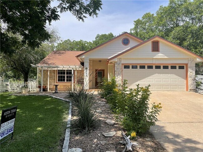 Building Photo - 5004 Ganymede Dr