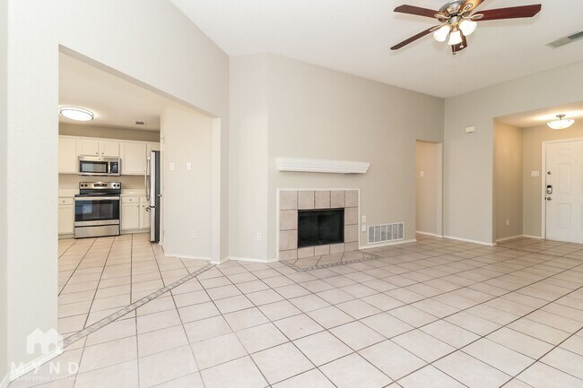 Building Photo - 4809 St Thomas Pl