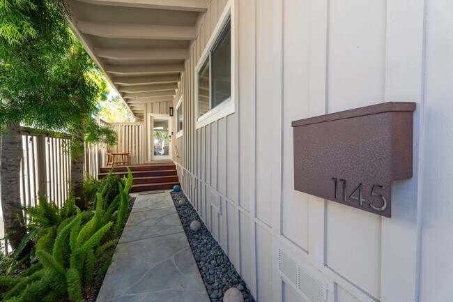Building Photo - Hilltop Monterey Home
