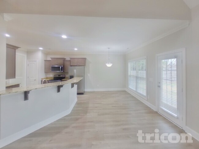 Foto del edificio - 1502 John Lee Ln