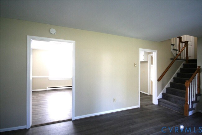 Foto del edificio - 12141 Old Buckingham Rd
