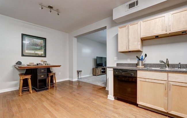 Foto del edificio - 401 20th St S