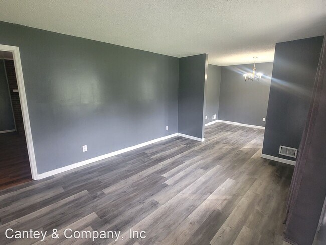 Foto del edificio - 3 br, 2 bath House - 109 Glenshire Dr.