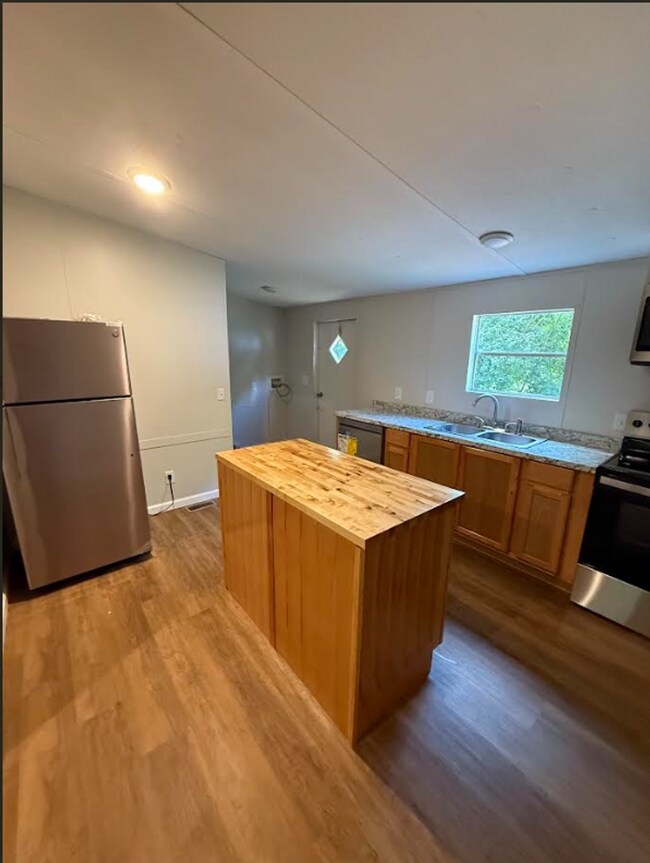 Foto del edificio - 3/2 Home Near Downtown Greer!