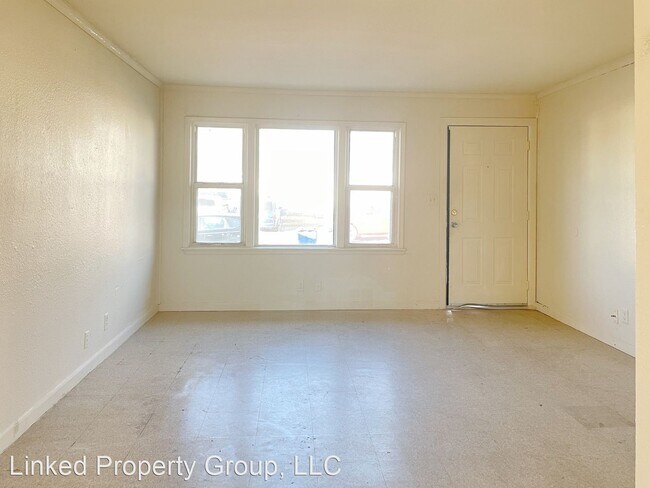 Building Photo - 3 br, 1 bath House - 6236 East Latimer Place