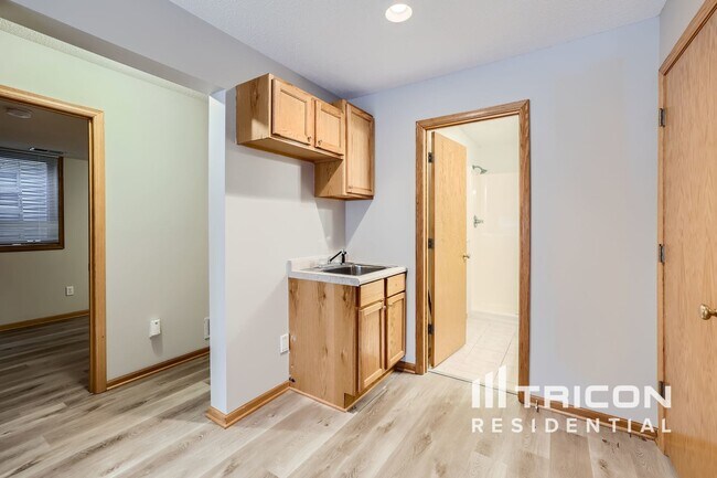 Foto del edificio - 14115 46th Pl N