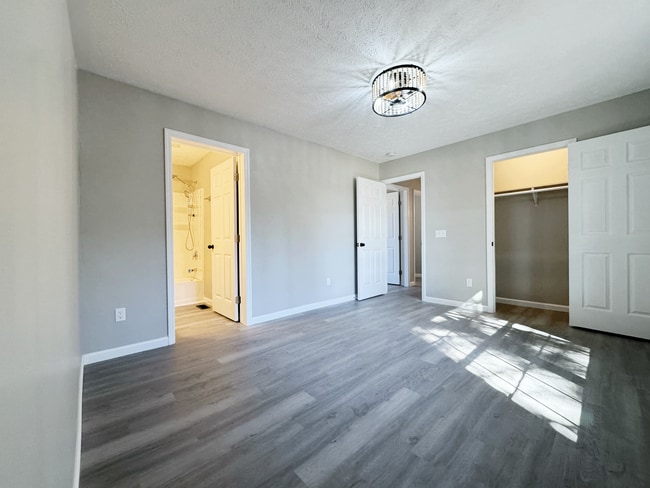 Foto del edificio - 220 Virginia Ave