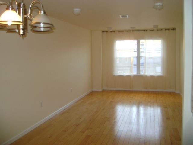 Building Photo - 106 McAdoo Ave