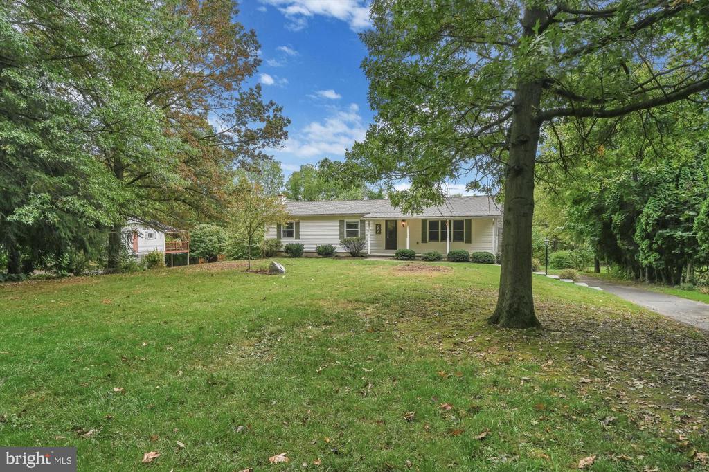 Foto principal - 514 Birds Hill Rd