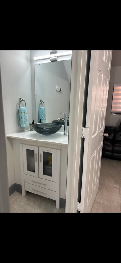 Foto principal - 13437 Heald Ln