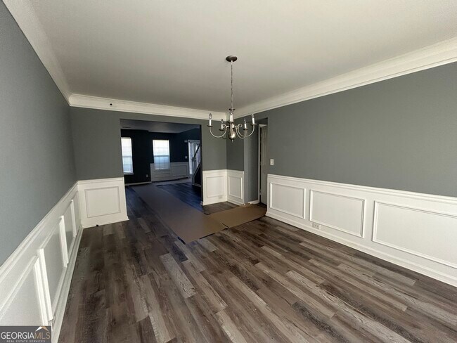 Foto del edificio - 6263 Shell Dr SW