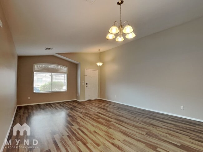 Building Photo - 11806 W Camino Vivaz