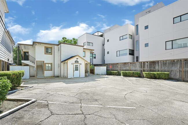 Foto del edificio - 1603 Welch St