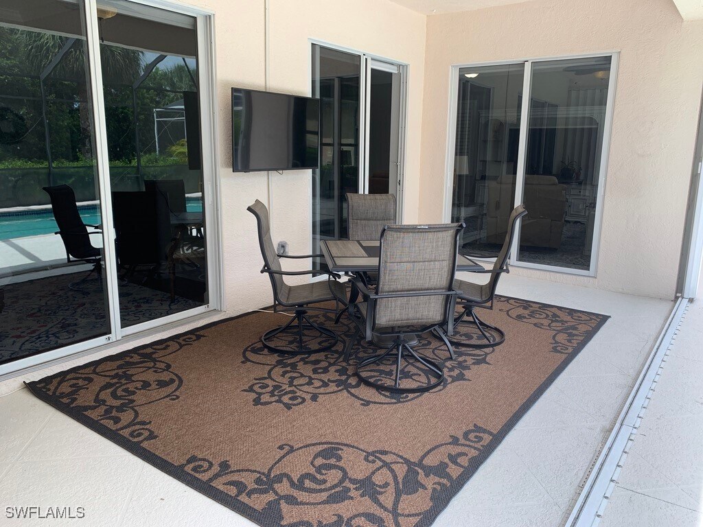 Foto del edificio - 6247 Ashwood Ln