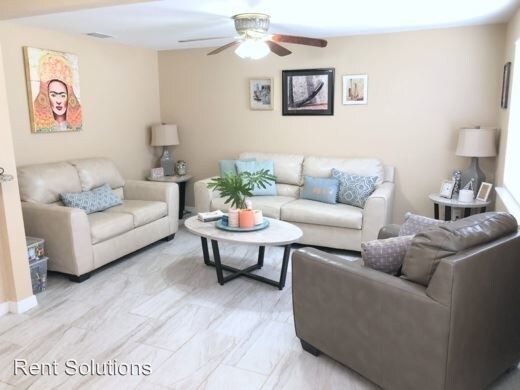 Foto del edificio - 3 br, 1 bath House - 6721 Forrestvale Lane