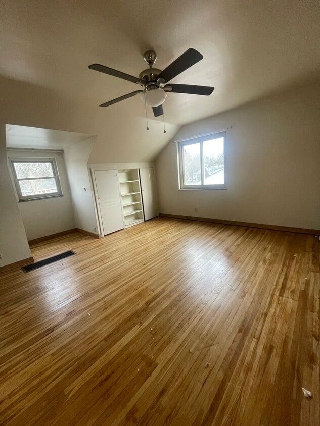Building Photo - 117 Fairlawn Dr
