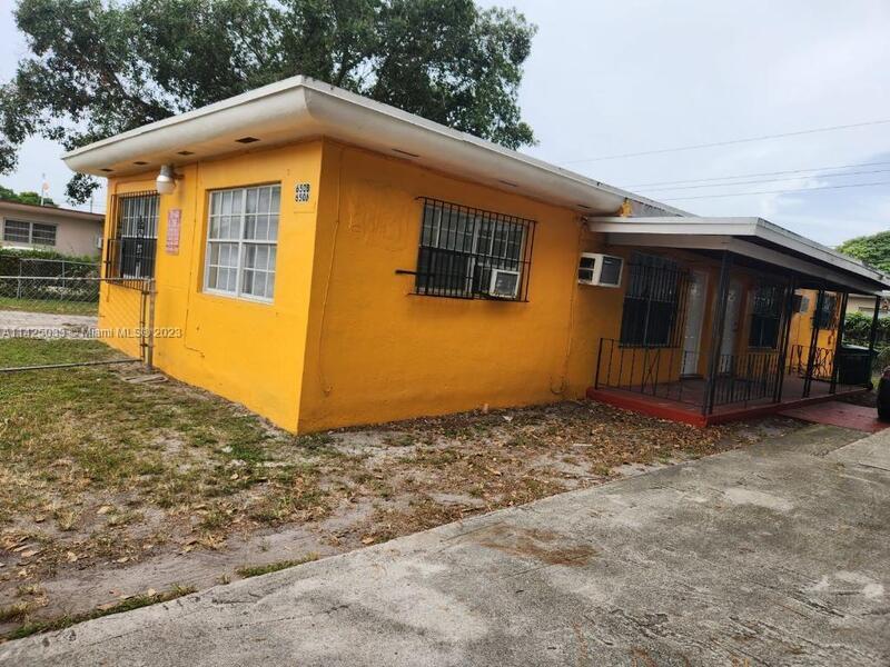 Primary Photo - 650 Oriental Blvd