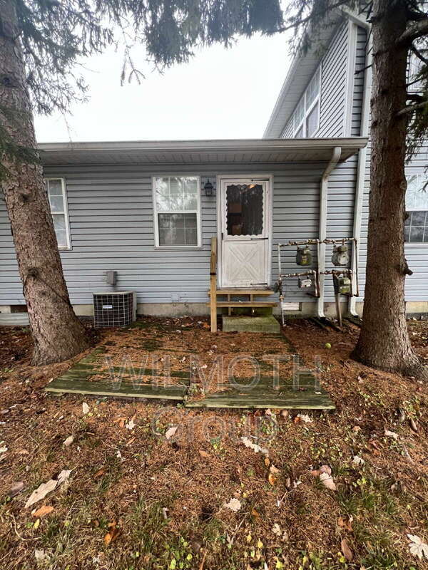 Foto del edificio - 1325 Millerwood Dr