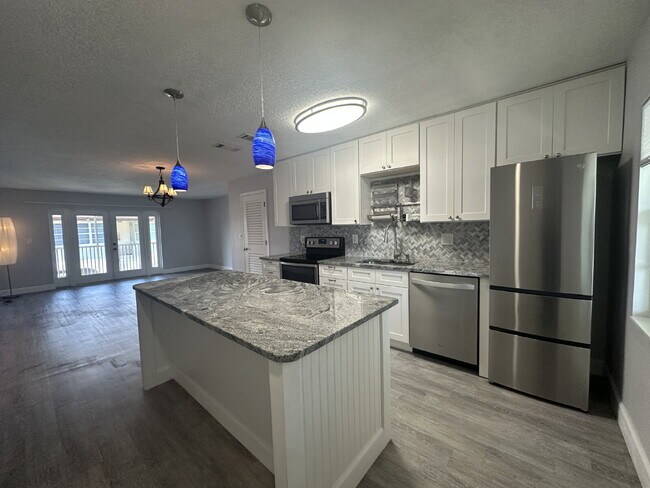 Building Photo - 55 and over condo community in Indian Harb...