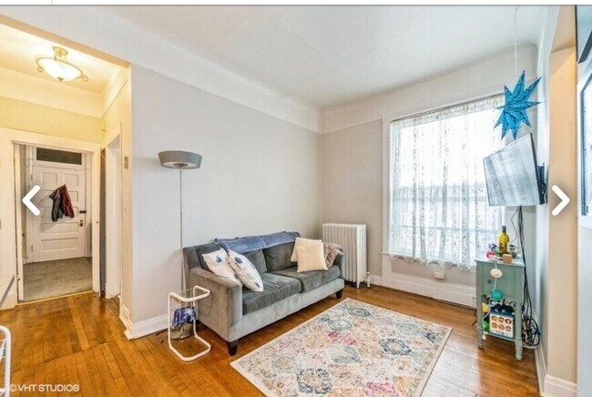 Foto del edificio - 313 S Maple Ave