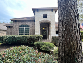 Building Photo - 222 Overland Trace Dr