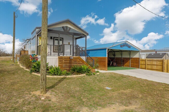 Foto del edificio - 307 Lnb St