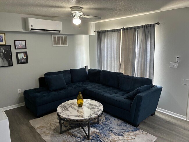 Photo - 2816 Fan Palm Dr Townhome