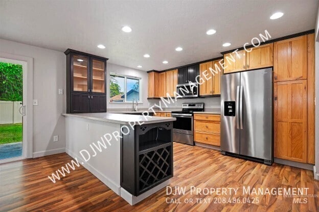 Building Photo - 3408 Colorado Ave