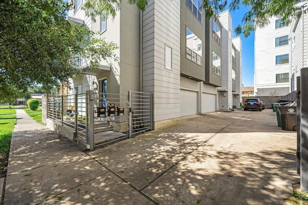 Foto principal - 4706 Crawford St